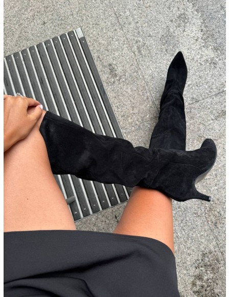 Чоботи Віка - чорний замш