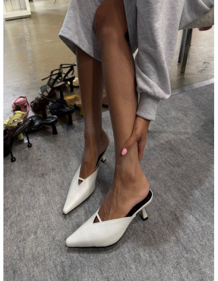 Milk - chocolate suede