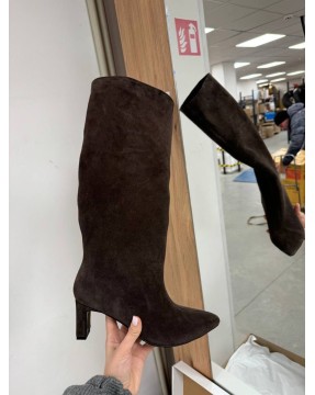Monroe - chocolate suede