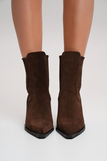 Dakota boots - chocolate suede